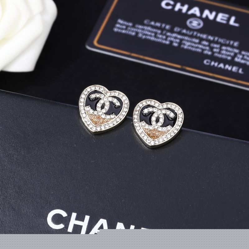 Ch*el brooches